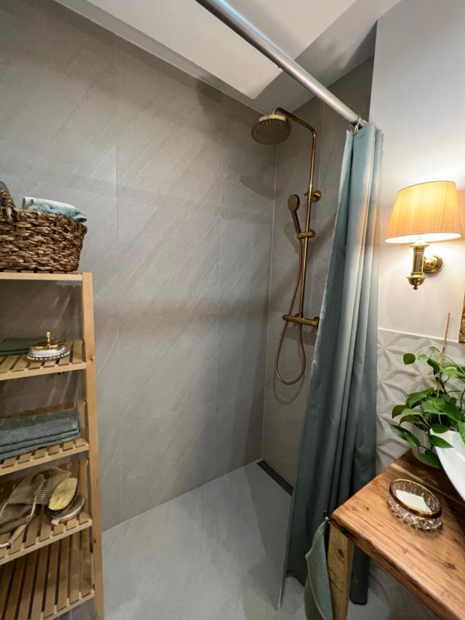 Privatunterkunft Kleiner Balkon In Muenchen West Zewnętrze zdjęcie